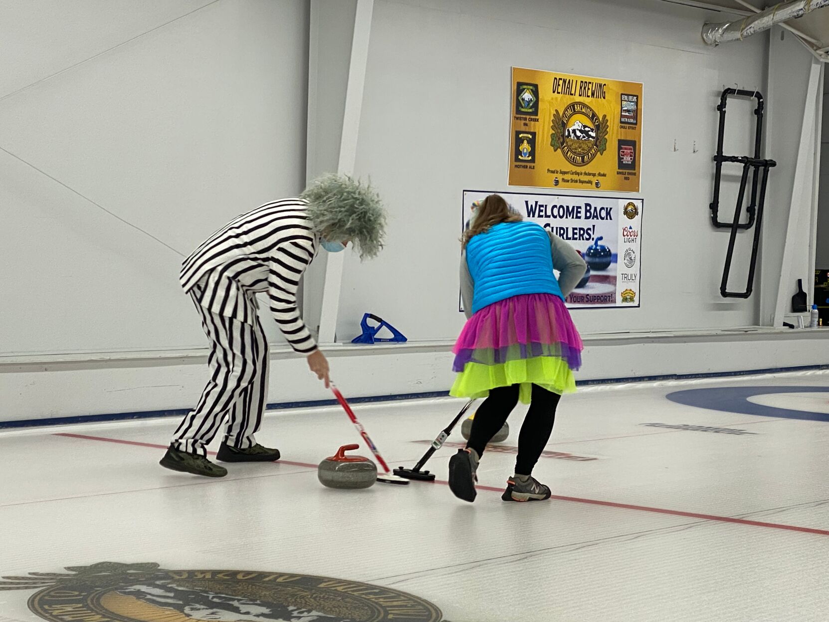 curling_sweep_two.png